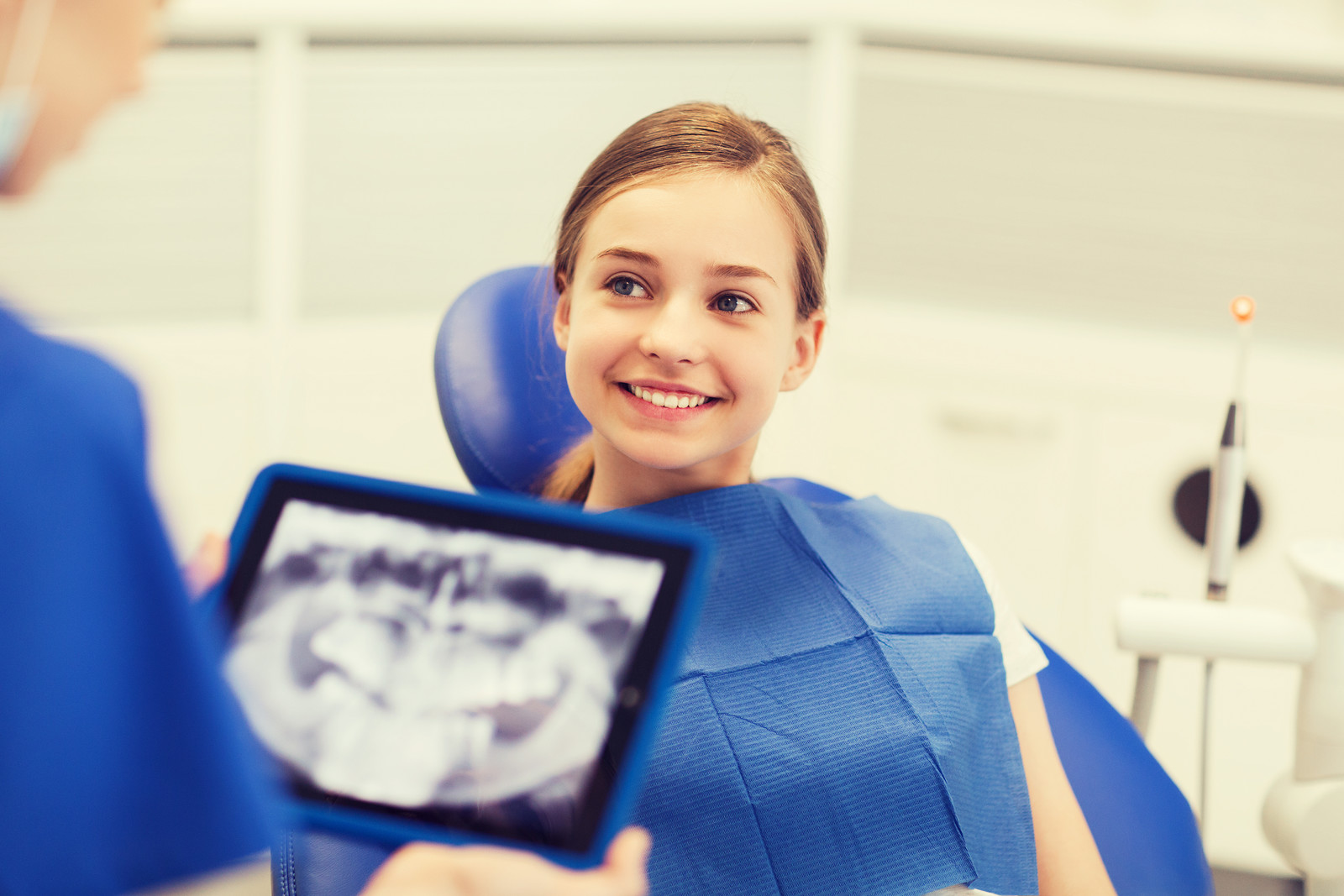 Navigating Teen Dental Health: A Parent's Guide